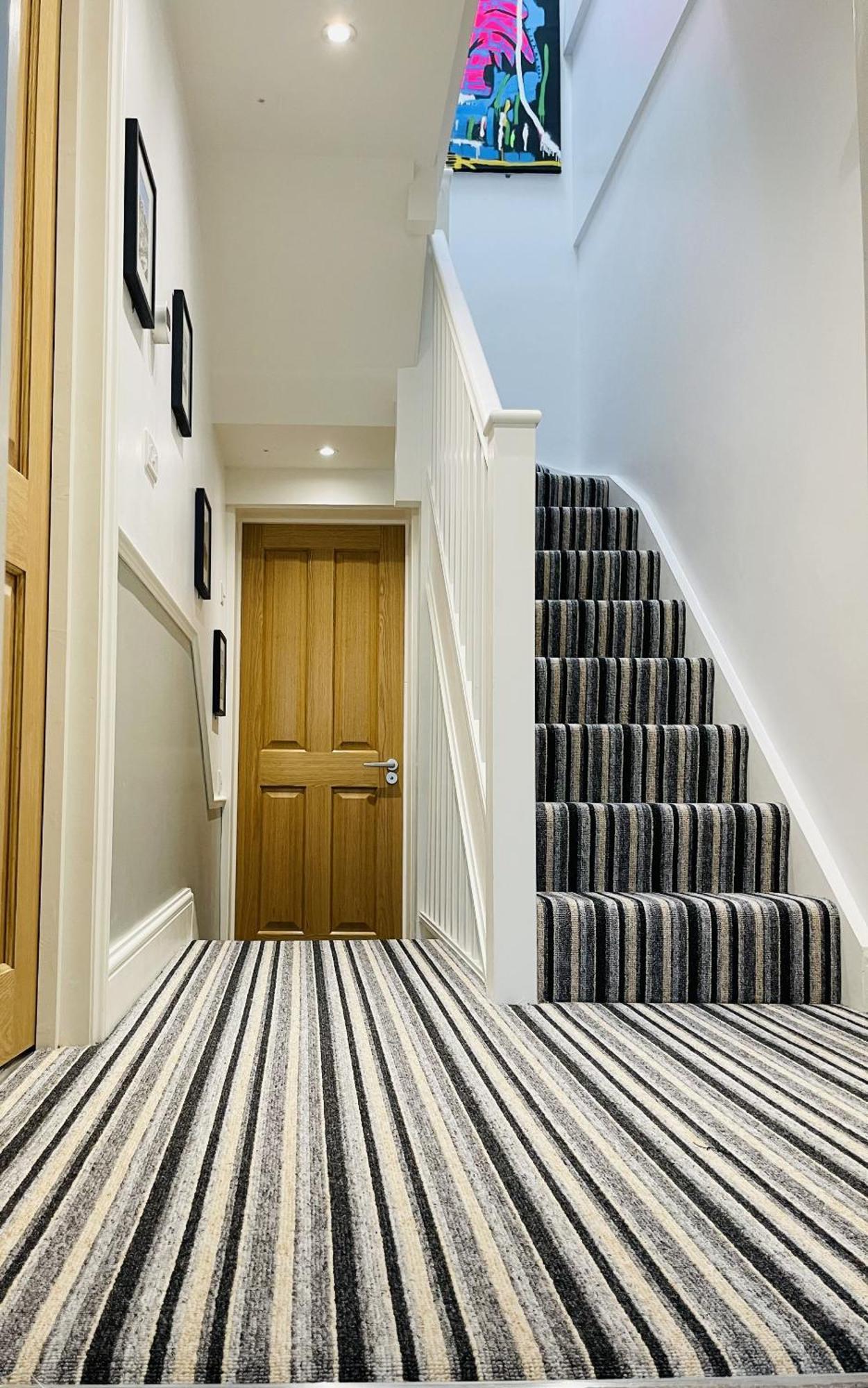 Superb Townhouse Near Vibrant Gloucester Road Bristol Exterior foto